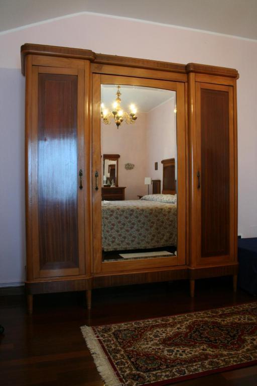 Corte Posta B&B - Parcheggio E Bagno In Camera Mantova Rom bilde