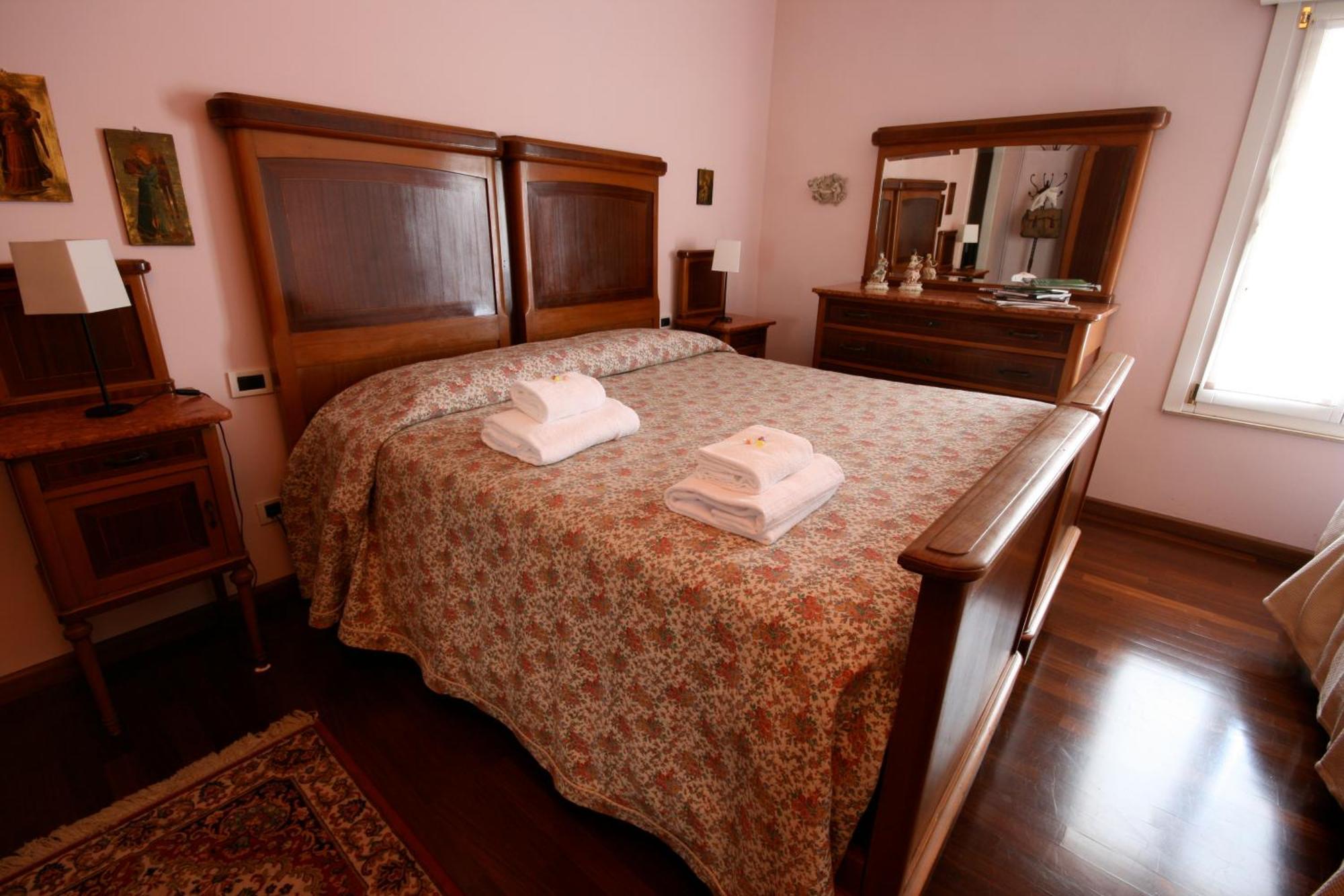 Corte Posta B&B - Parcheggio E Bagno In Camera Mantova Rom bilde